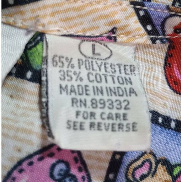 Point One Scrub Top Ladies‎ Large Teddy Bear Heart Blue Red V-Neck - Picture 7 of 8